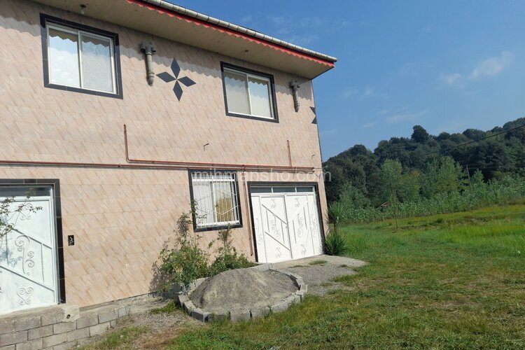 واحد تکخواب در طبقه اول ویلای لاهیجان