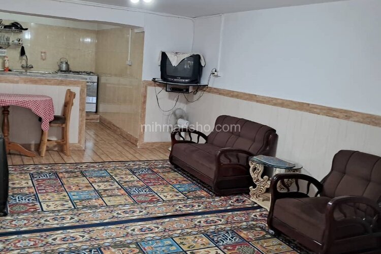 واحد مبله تکخواب در طبقه همکف ویلا در اسالم