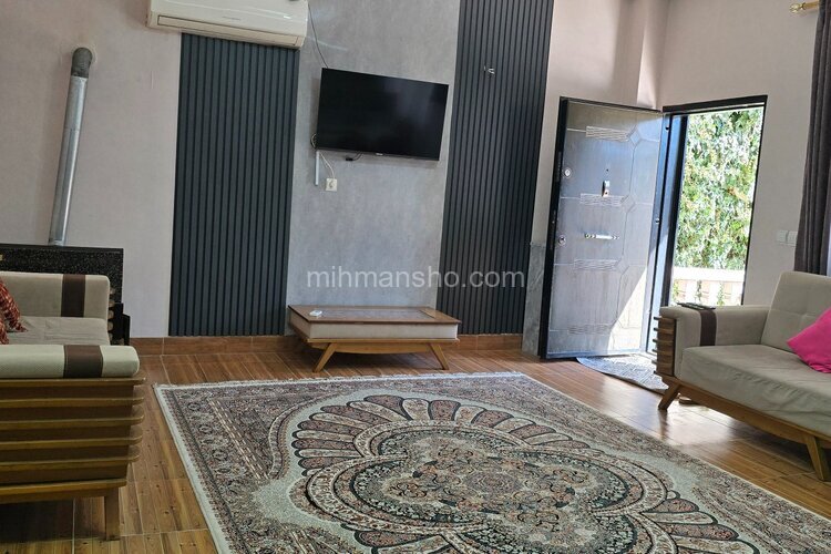 واحد دو خواب در طبقه ی همکف ویلا لاهیجان