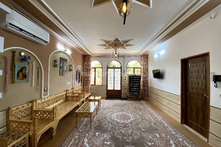 باغ ویلا تکخواب دربست با فوتبال دستی در فین  کاشان