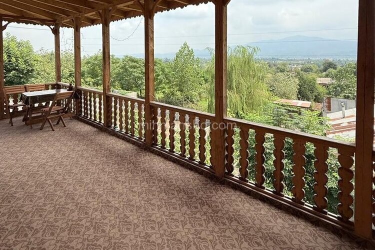 اتاق میجان طبقه دوم در بوم گردی رشت