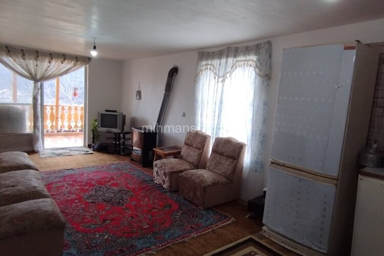 واحد دوخواب در طبقه دوم ویلای رودبار