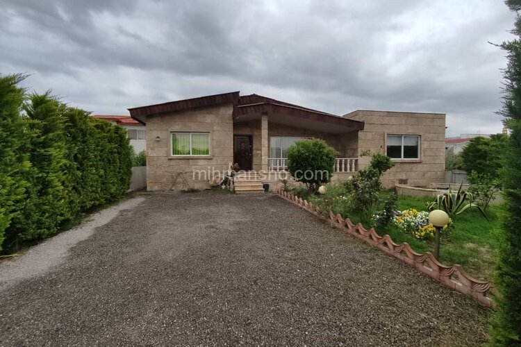 ویلای لوکس استخردار با وسایل بازی