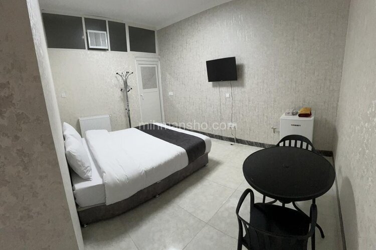 واحد 205 در هتل آپارتمان شیراز