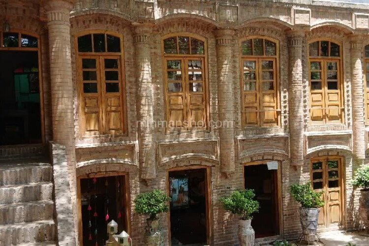 ویلا سنتی  مبله دوخواب خانه توکلی در مشهد
