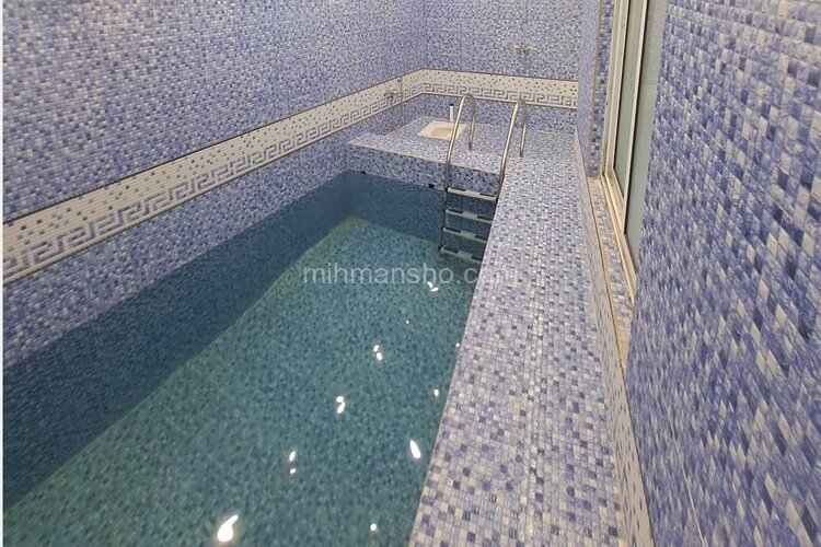 واحد استخردار در طبقه همکف ویلا محمودآباد