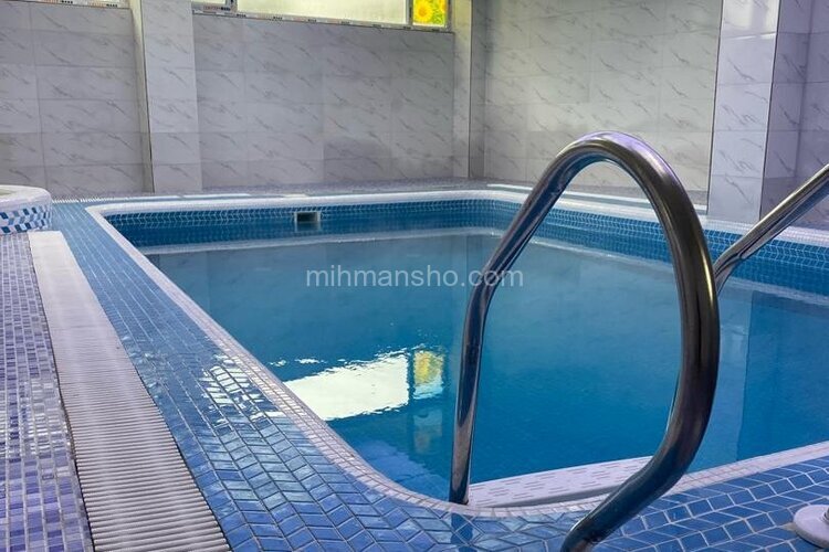 ویلا تریپلکس استخردار ملک در کتالم