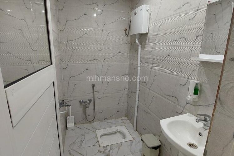 واحد 203 در هتل آپارتمان شیراز