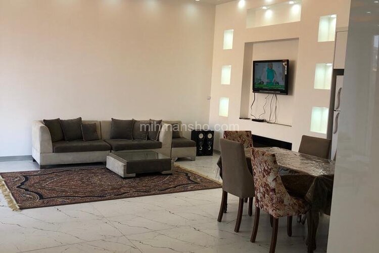 ویلا دو خواب استخردار سرپوشیده در چهارباغ