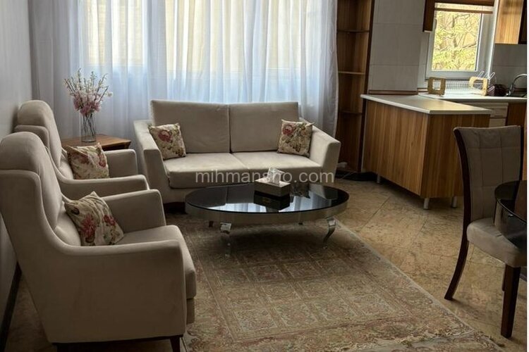 آپارتمان تک خواب در خیابان پلیس