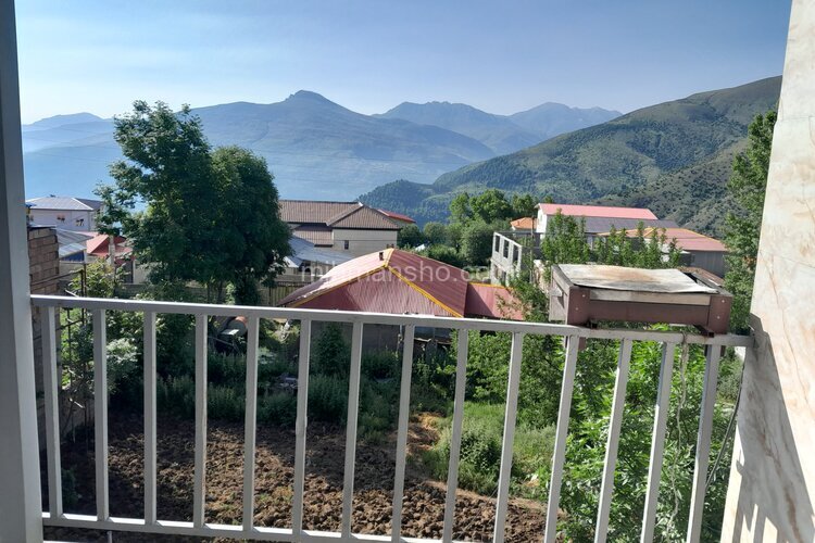 واحد تکخواب سفید در طبقه دوم ویلا فیلبند