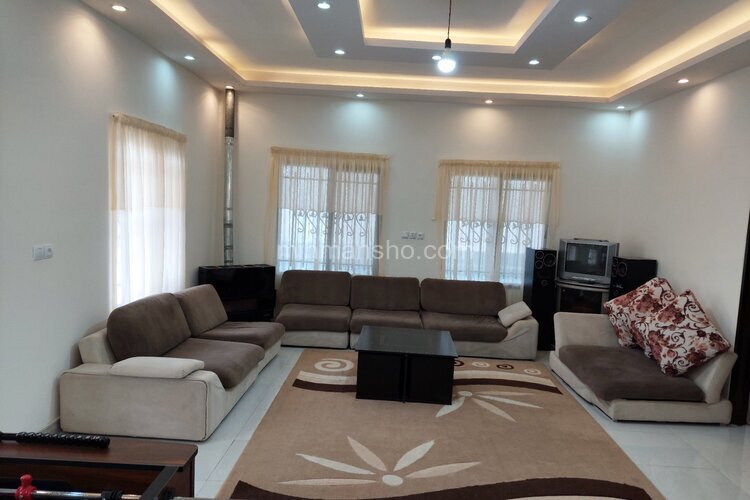 ویلا دو خواب استخردار در چهارباغ