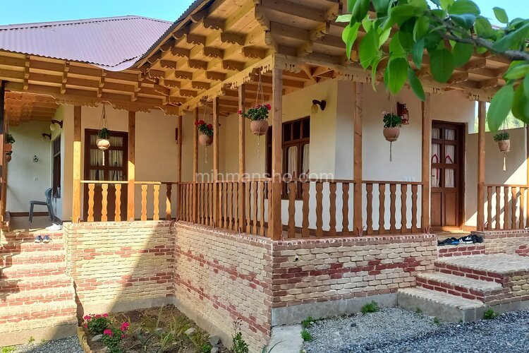 سوئیت نارنج در اقامتگاه بومگردی شیرگاه