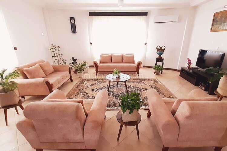 ویلا مبله دو خواب تی تی 7 در فرح آباد | سالن اقامتگاه