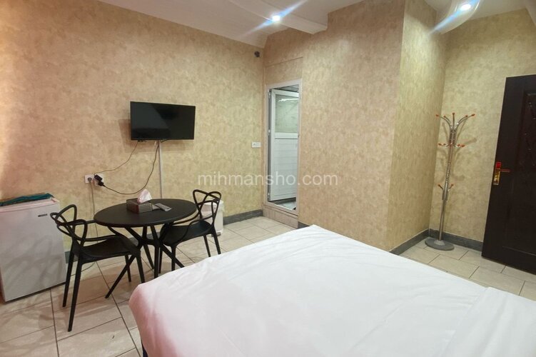 واحد 302 در هتل آپارتمان شیراز