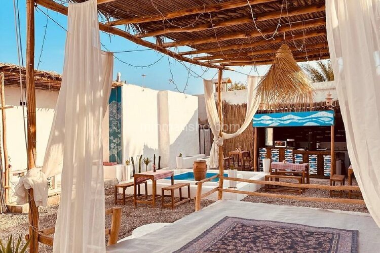 واحد 1 دهخدا در اقامتگاه بومگردی قشم