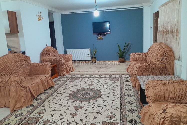 واحد مبله دوخواب در طبقه همکف ویلای نوشهر