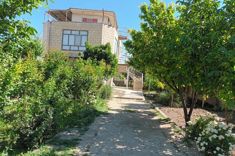 آپارتمان مبله روستایی درمیان