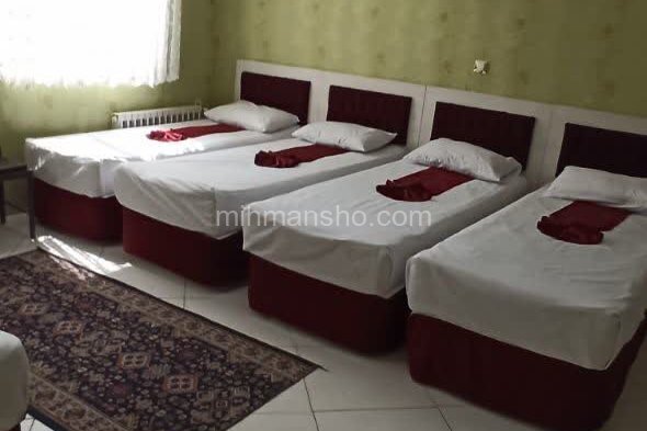 اتاق چهار تخت نیکداد در هتل آپارتمان مشهد