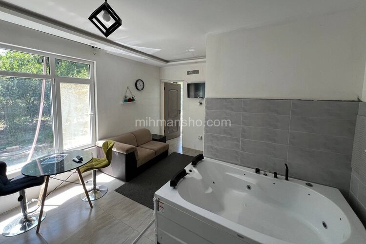 آپارتمان جکوزی دار مبله دوخواب در طرقبه و شاندیز