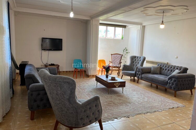 واحد مبله دوخواب در طبقه دوم ویلا مهرانا در رامسر