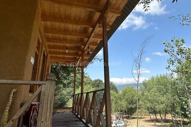 کلبه دوبلکس جنگلی تکخواب درختی جهان در کیاده ساری