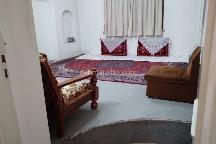 اتاق 18متری در اقامتگاه بومگردی اصفهان