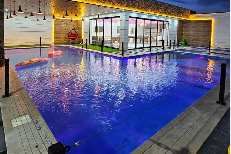 ویلا سه خواب استخردار قصر اورانوس در دزفول