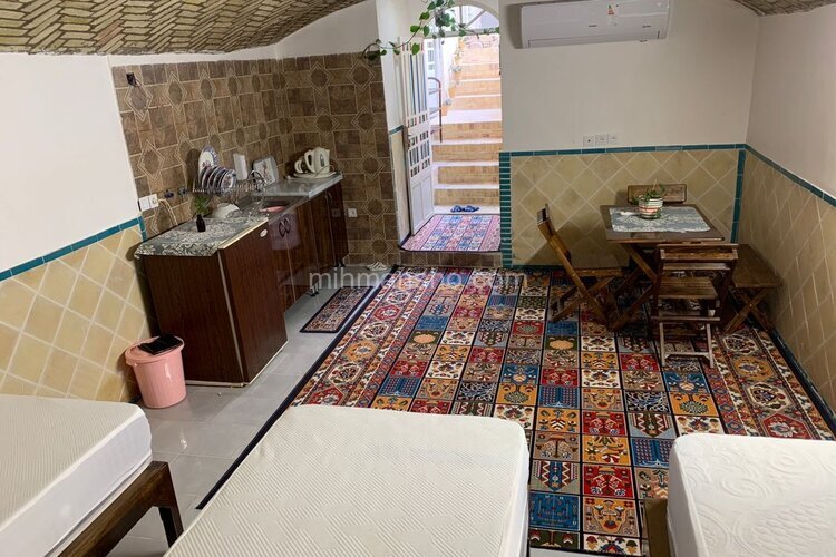 سوئیت چهار تخته در یزد
