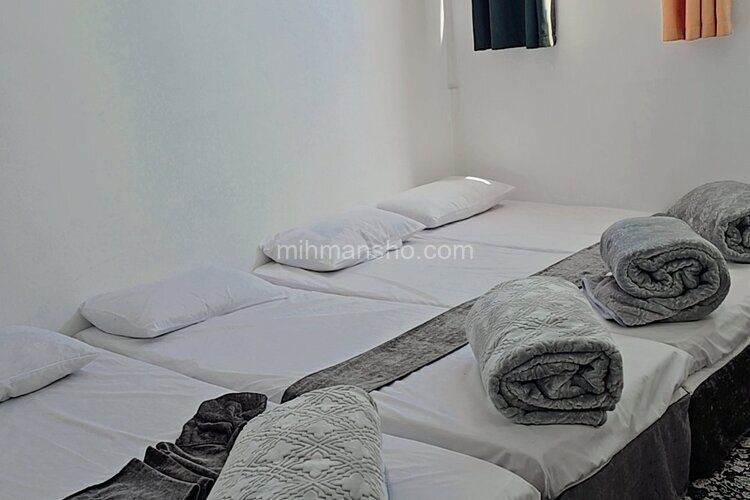 سوئیت 4 تخت مولوی در مشهد