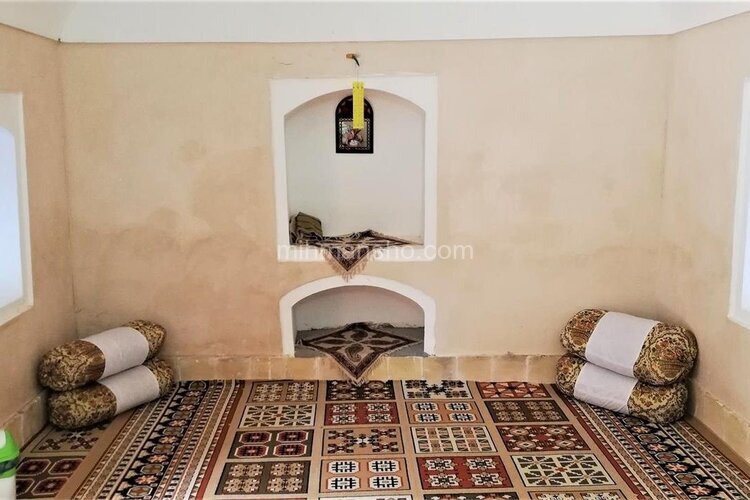اتاق دراقامتگاه بومگردی در طبس