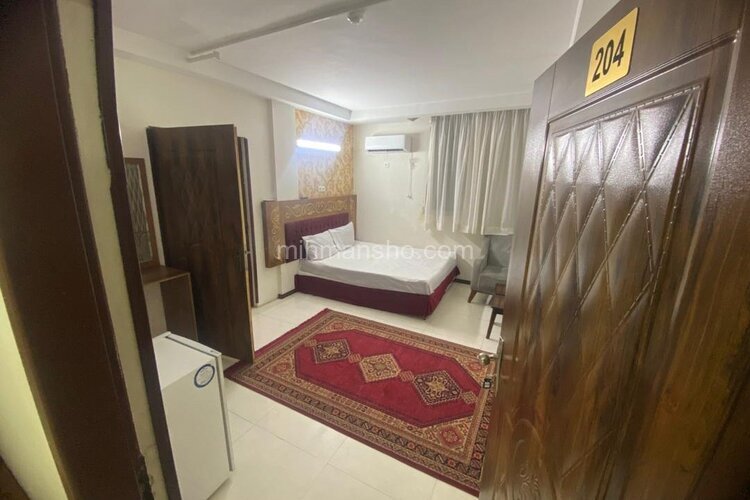 واحد تکخواب 204 در خانه مسافر مشهد