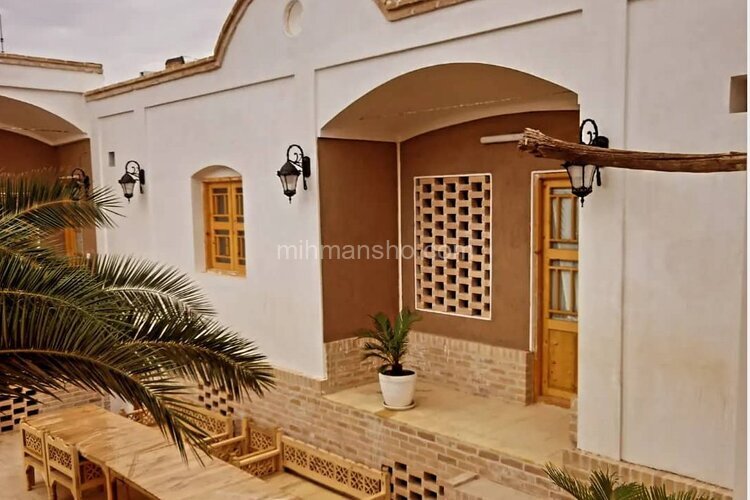 اتاق گوهر در اقامتگاه بومگردی کاشان