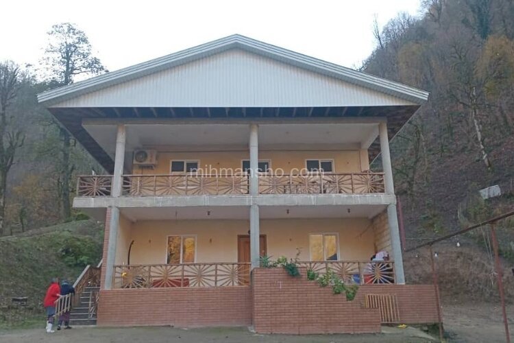 واحد دو خواب در طبقه دوم ویلای فومن