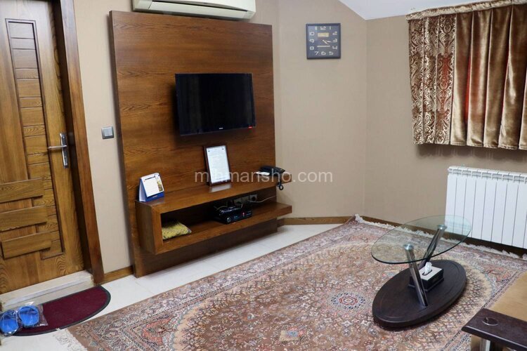 واحد 304 تکخواب لاولی روم (با صبحانه) در هتل آپارتمان اصفهان