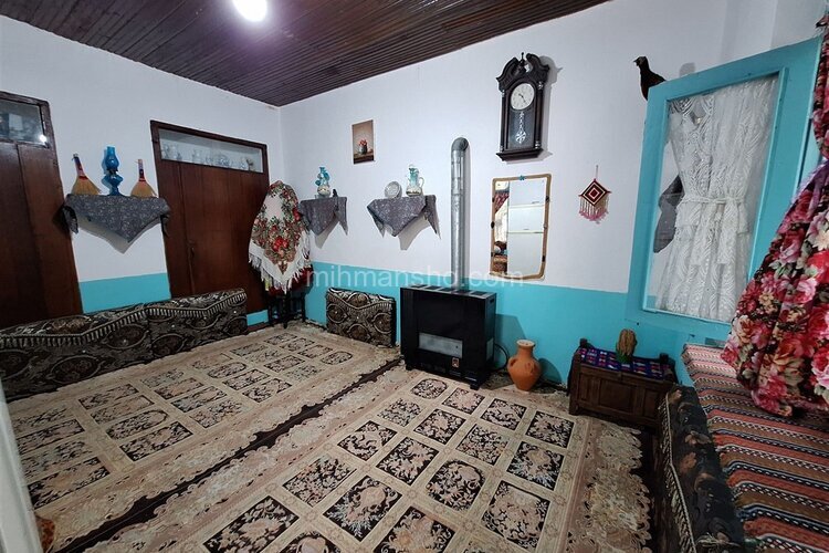 اتاق سنتی 15 متری دراقامتگاه بومگردی شفت