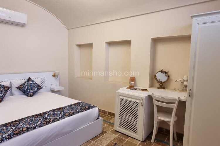 اتاق دبل 104 در هتل کاشان