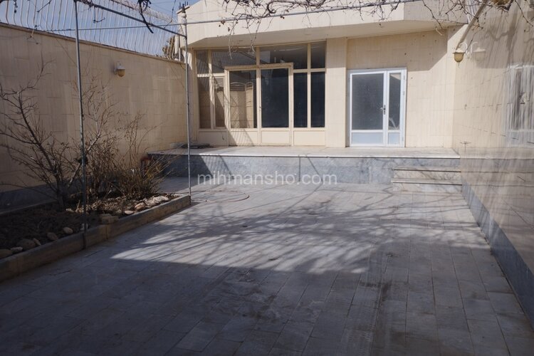 ویلا دوخواب در اصفهان