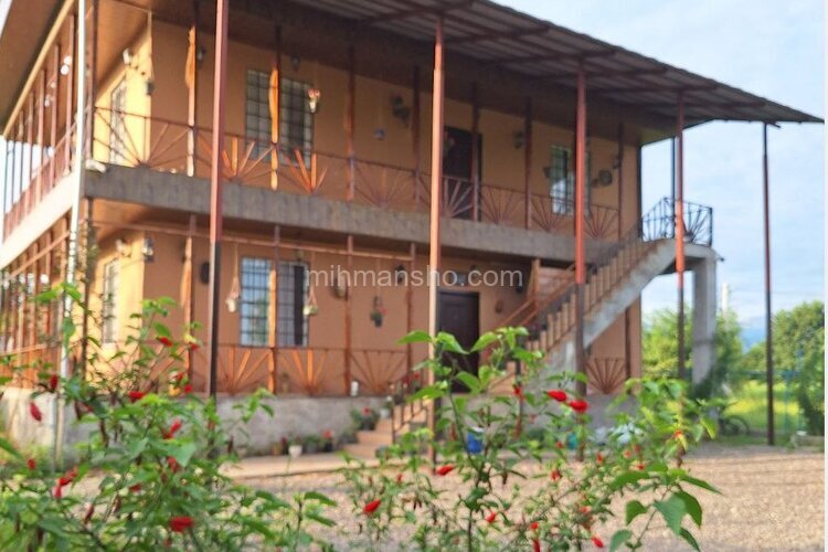 اتاق میجان در اقامتگاه بومگردی فومن