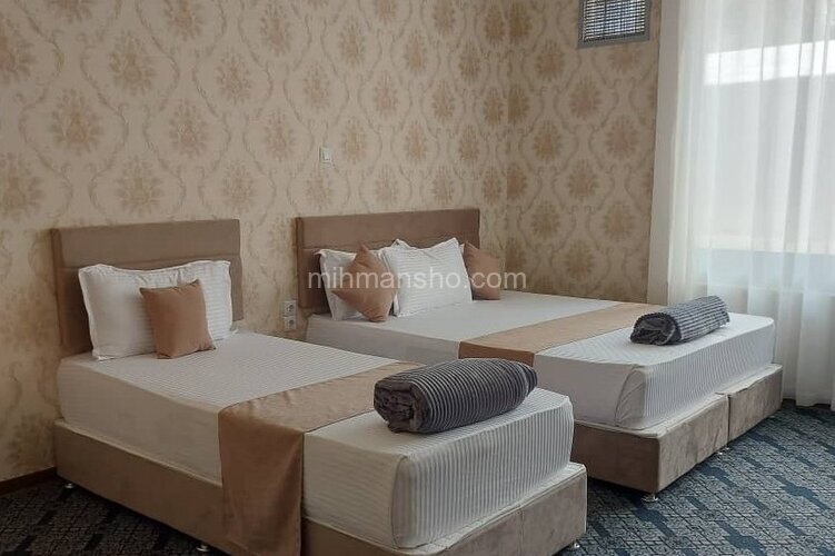 اتاق 3 نفره در هاستل کریمخان