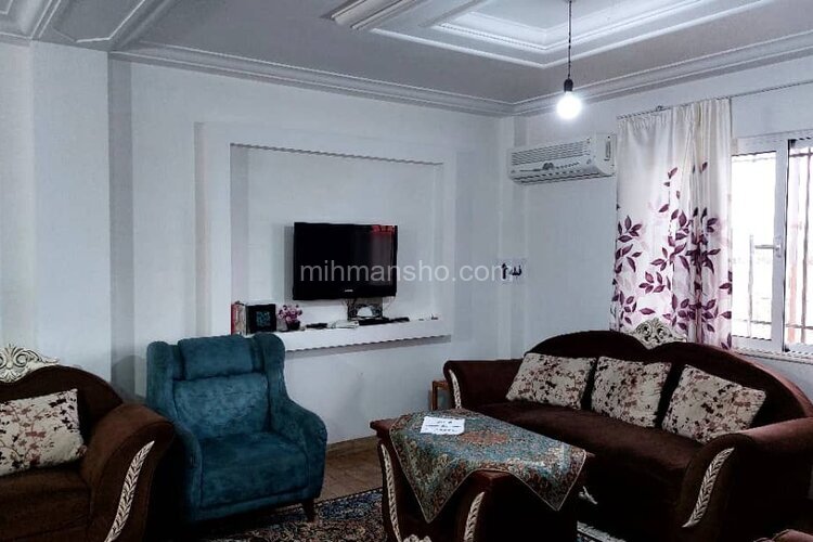 واحد در طبقه اول ویلا پره سر