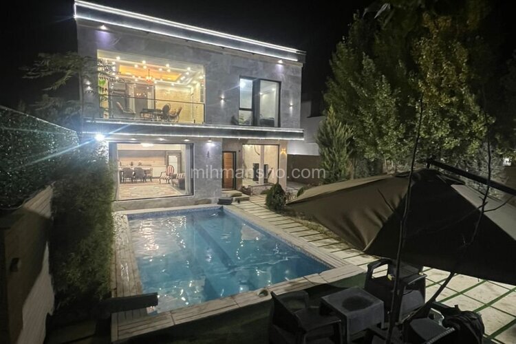 خانه ویلایی دوبلکس استخردار در چهارباغ