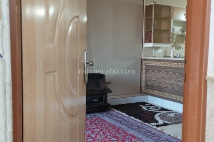 آپارتمان تکخواب  طبقه 2 در تیران و کرون