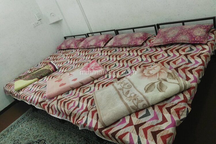 اتاق 4 تخته 2 در مهمانسرا لار