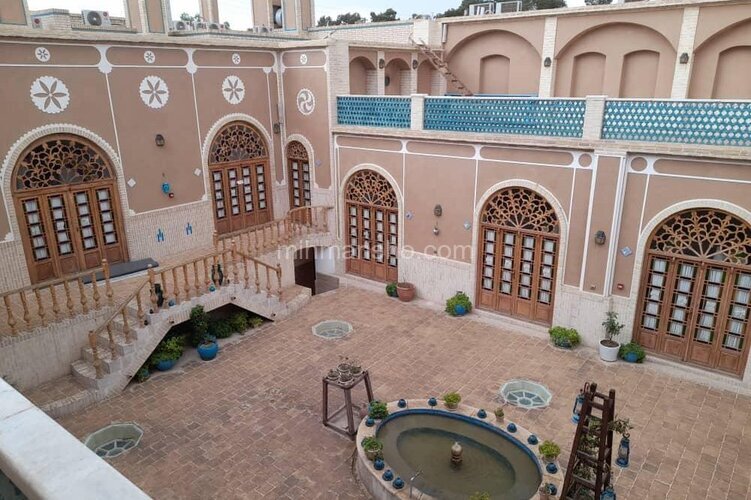 اتاق 4 تخته در هتل سنتی در یزد