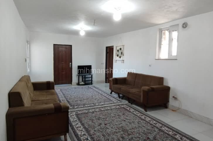 واحد دو خواب در طبقه همکف ویلای ماسال