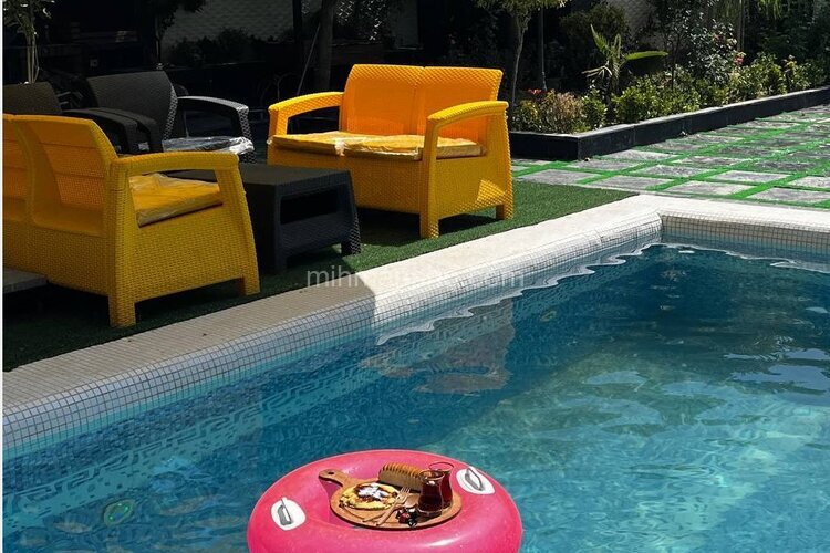 ویلا دوخواب استخردار باغستان در ساوجبلاغ