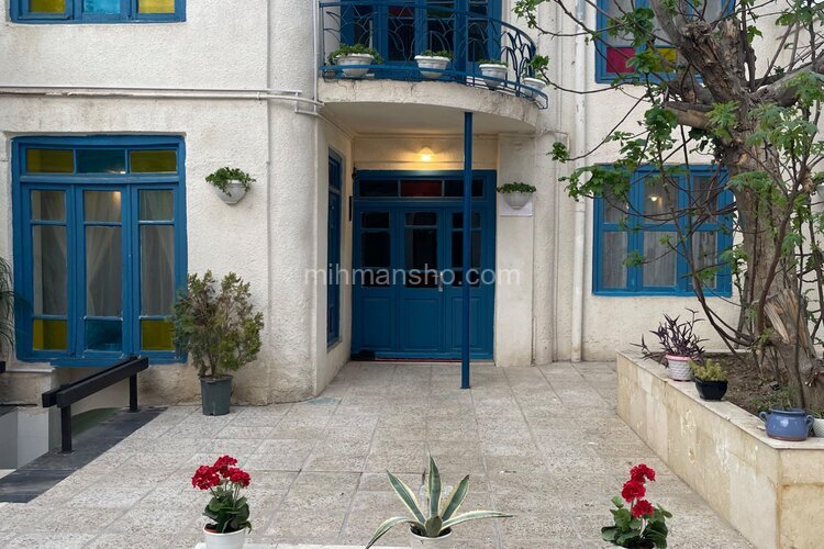 اتاق گل بانو در خانه تاریخی بومگردی مشهد