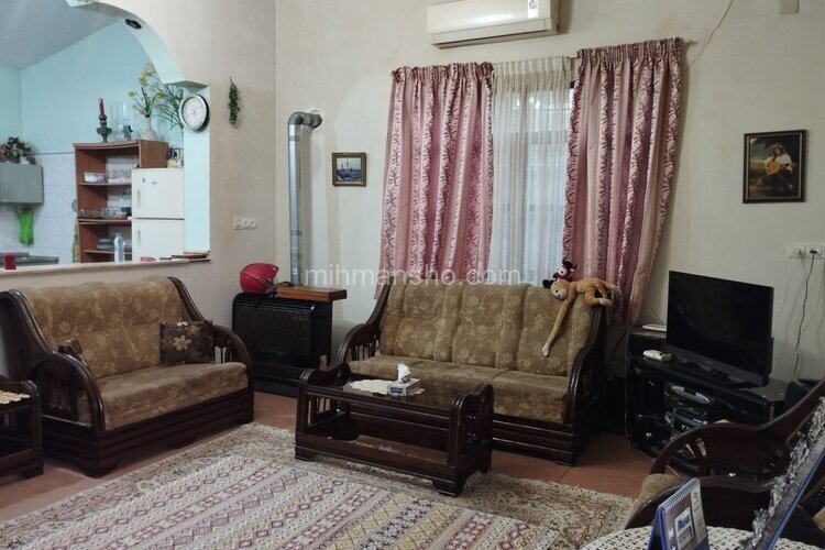 واحد تکخواب جنگلی در طبقه همکف ویلا پلنگ دره شیرگاه