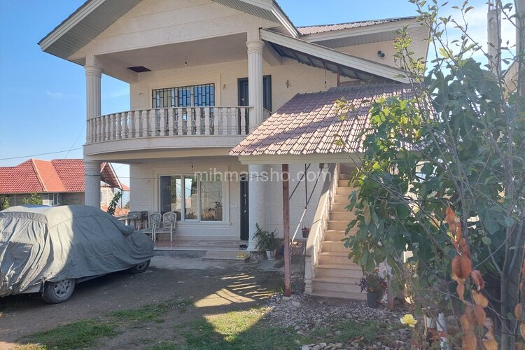 واحد دو خواب در طبقه دوم ویلا کلاردشت